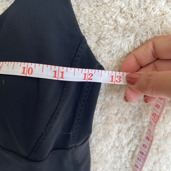 Lululemon Active Tank Tops Racerback Strappy Womens Black Size 4 Padded - Picture 5 of 9